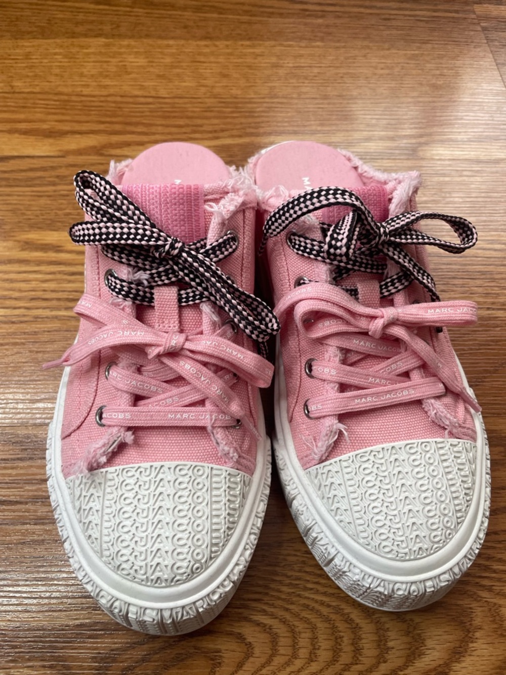 Marc Jacobs Pink Canvas Sneakers Logo Rubber Toe Mule Lace-Up Shoes NWOT